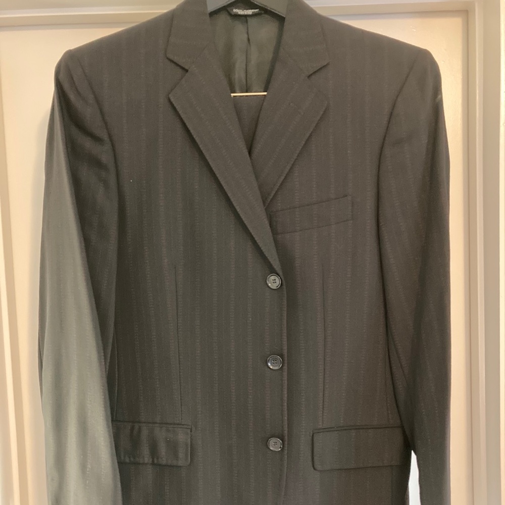 Dolce & Gabbana Men’s Suit Size 40R